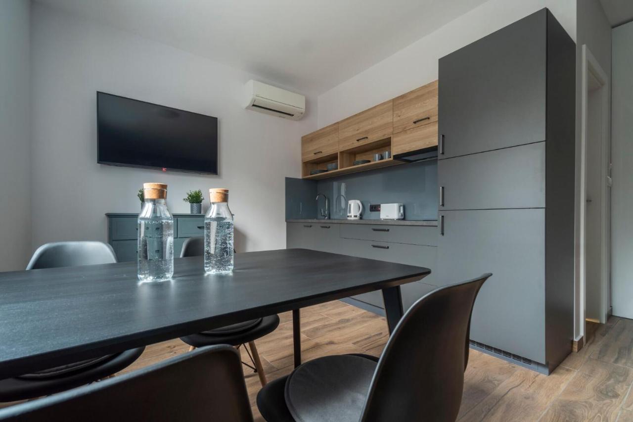Hostgost Selected Suites - Botanical Garden Belgrad Exterior foto